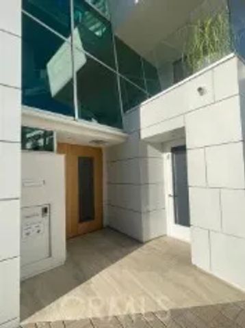 5111 Ocean Front Walk 4, Marina Del Rey, CA 90292