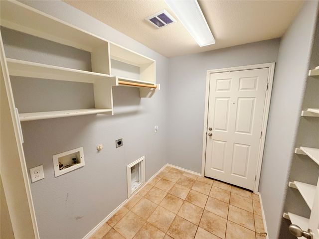 8304 Orchard Creek Road, Fort Worth, TX 76123