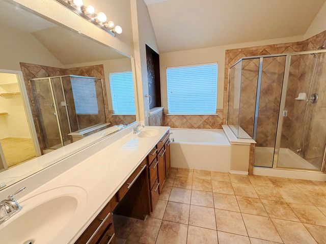 8304 Orchard Creek Road, Fort Worth, TX 76123