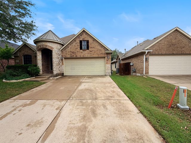 8304 Orchard Creek Road, Fort Worth, TX 76123