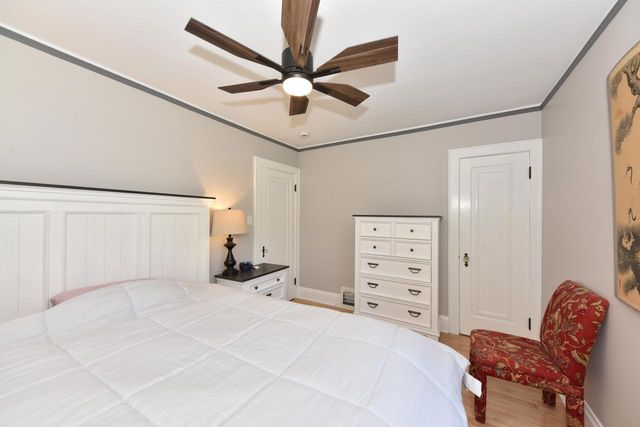 3567 N Murray AVENUE, Shorewood, WI 53211