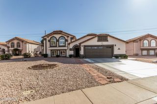 5703 E GREENWAY Street, Mesa, AZ 85205