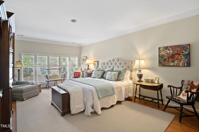 741 Bishops Park Drive 105, Raleigh, NC 27605