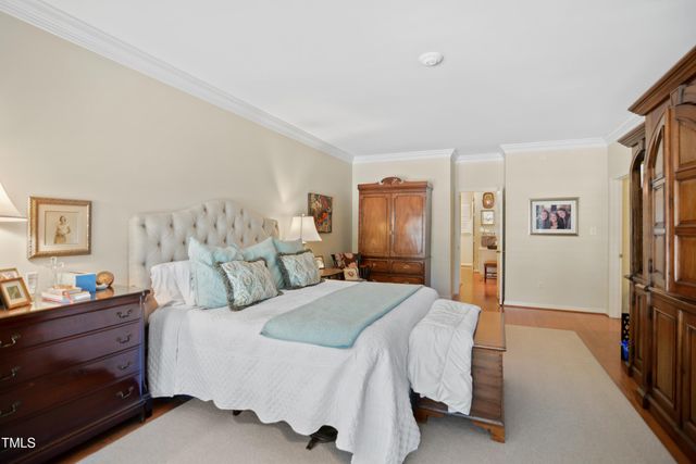 741 Bishops Park Drive 105, Raleigh, NC 27605