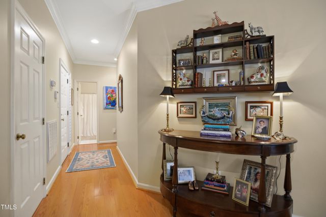 741 Bishops Park Drive 105, Raleigh, NC 27605