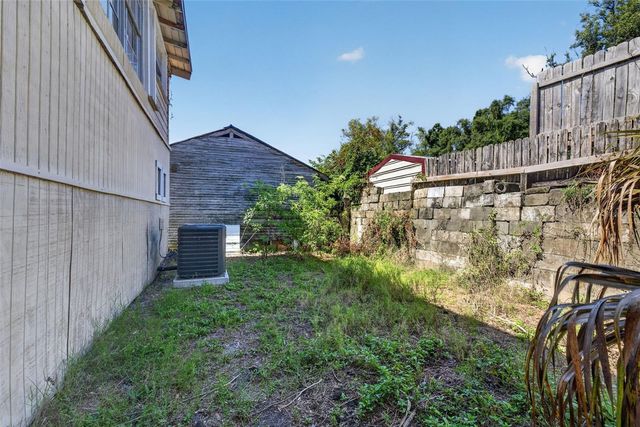 114 W WILDER AVENUE, Tampa, FL 33603