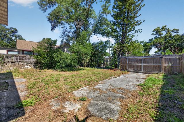 114 W WILDER AVENUE, Tampa, FL 33603
