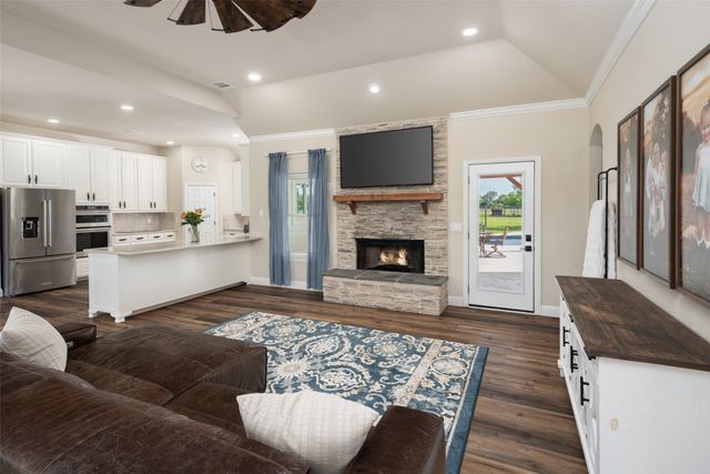 9390 Lakeridge Drive, Princeton, TX 75407