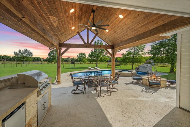 9390 Lakeridge Drive, Princeton, TX 75407