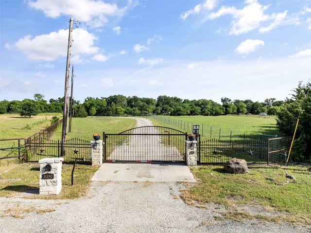 9390 Lakeridge Drive, Princeton, TX 75407