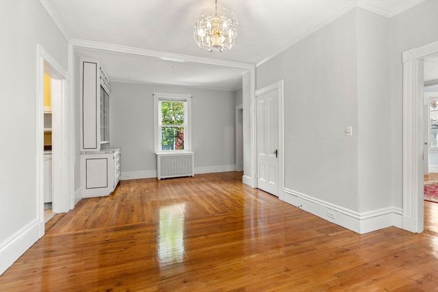 54 Bennett Street, Boston, MA 02135
