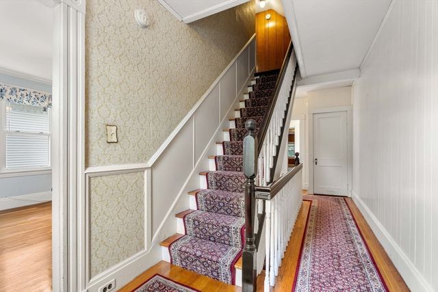 54 Bennett Street, Boston, MA 02135