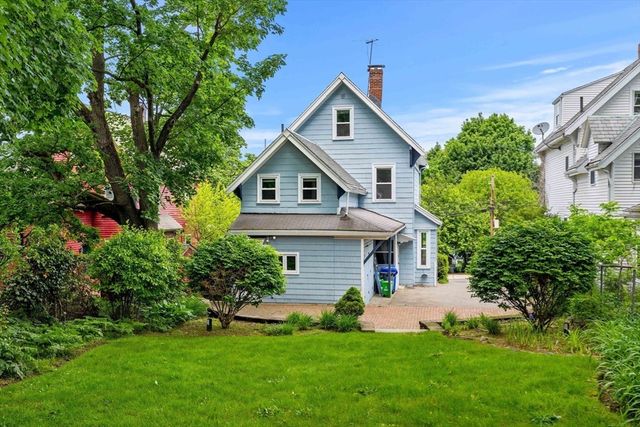 54 Bennett Street, Boston, MA 02135