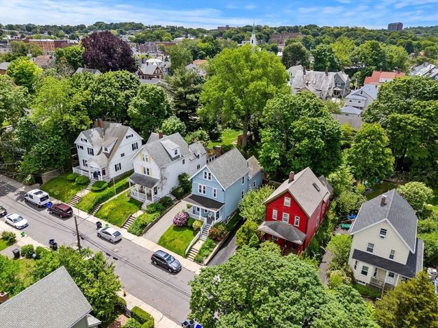 54 Bennett Street, Boston, MA 02135
