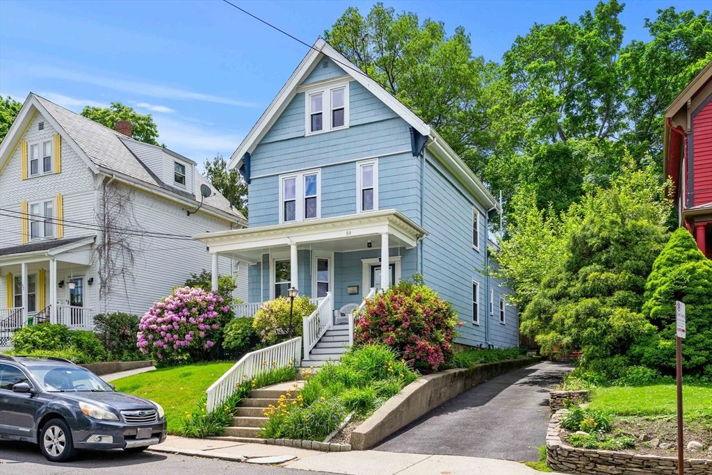 54 Bennett Street, Boston, MA 02135