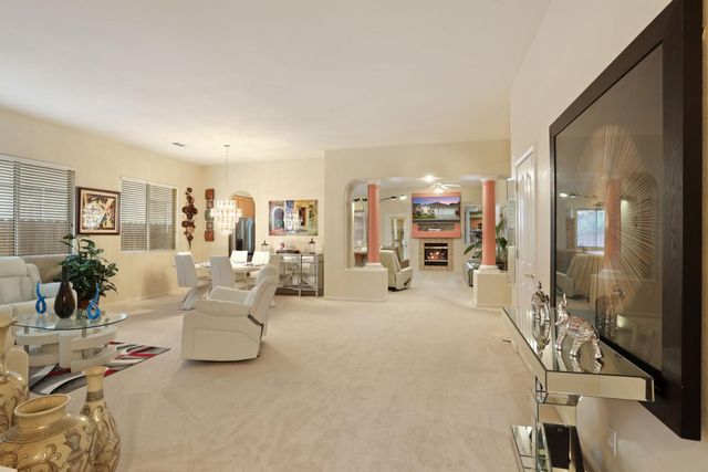 4020 Moss Rock Ct, Modesto, CA 95356