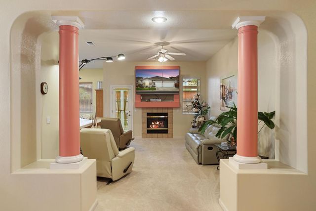 4020 Moss Rock Ct, Modesto, CA 95356