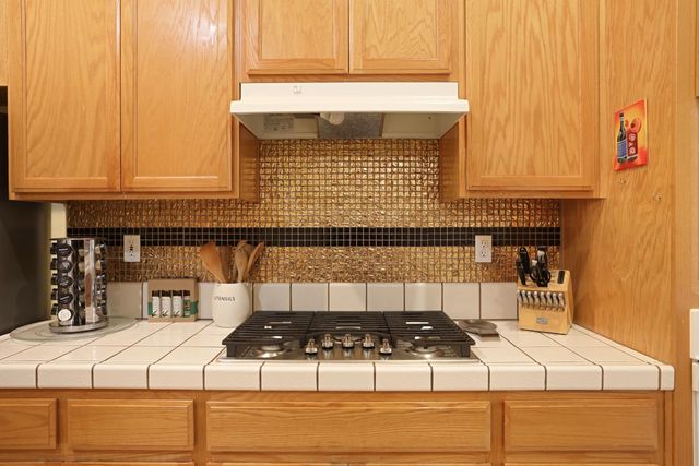 4020 Moss Rock Ct, Modesto, CA 95356