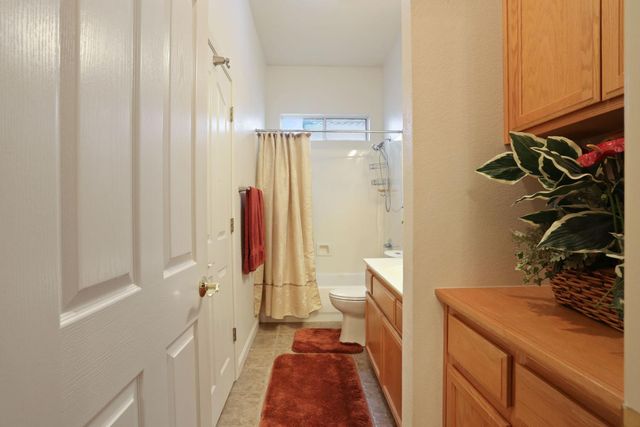 4020 Moss Rock Ct, Modesto, CA 95356