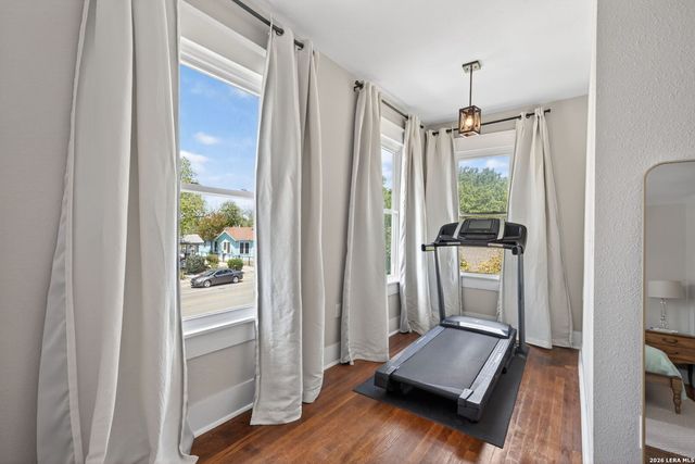 426 Rigsby Ave, San Antonio, TX 78210