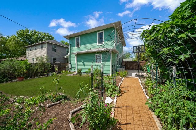 426 Rigsby Ave, San Antonio, TX 78210