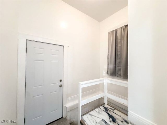 196 Maywood Drive, Youngstown, OH 44512