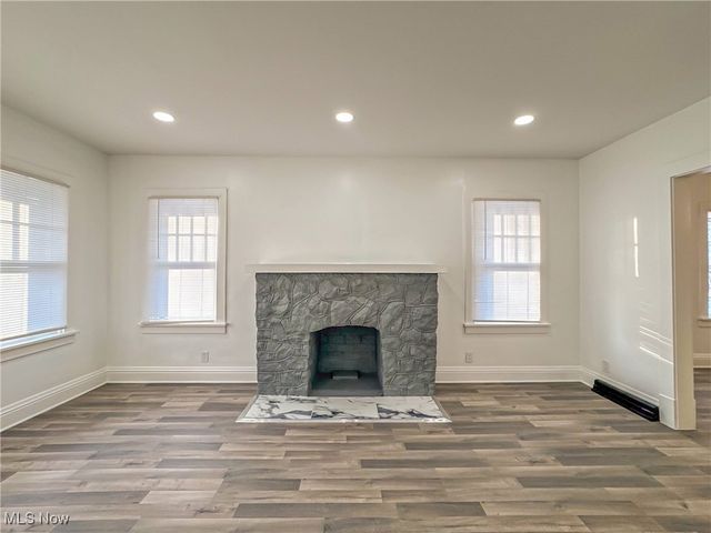 196 Maywood Drive, Youngstown, OH 44512