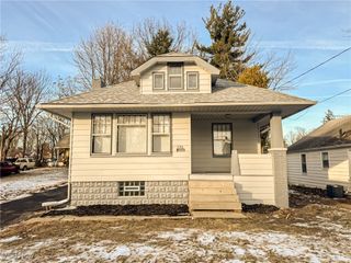 196 Maywood Drive, Youngstown, OH 44512