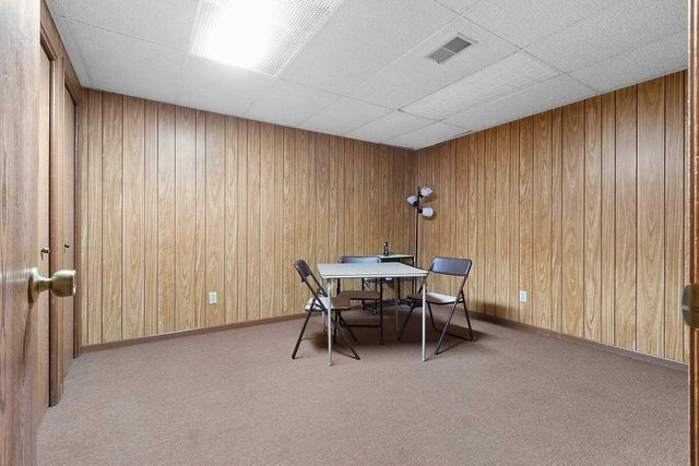 437 SILVER SPRING DRIVE, Green Bay, WI 54303