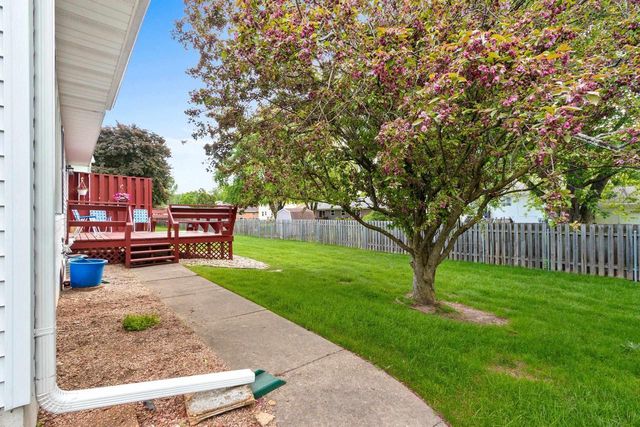 437 SILVER SPRING DRIVE, Green Bay, WI 54303