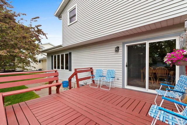 437 SILVER SPRING DRIVE, Green Bay, WI 54303