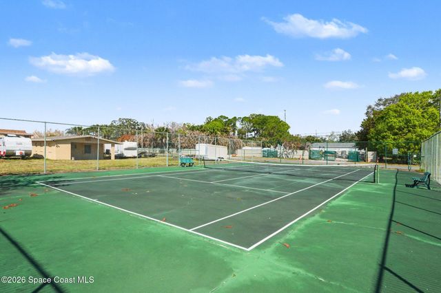 2135 N Courtenay Parkway 128, Merritt Island, FL 32953