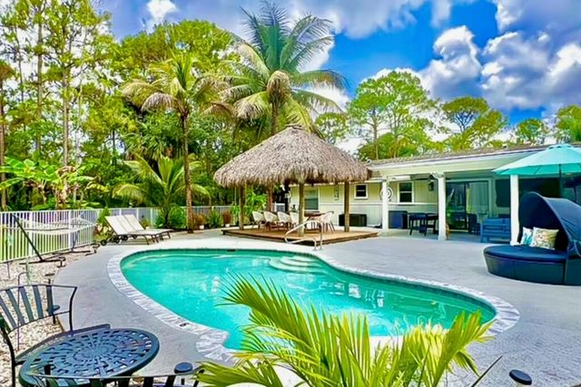 12394 61st Lane N, West Palm Beach, FL 33412