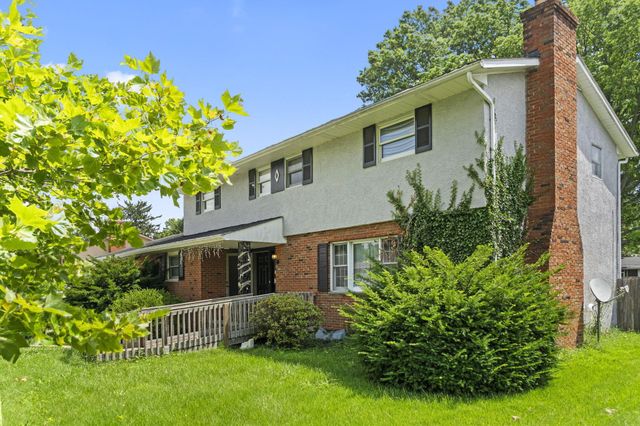 1394 Yorktown Road, Columbus, OH 43232