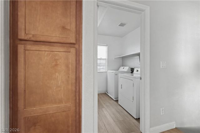 6679 Chariots Path Court, Las Vegas, NV 89142