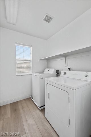 6679 Chariots Path Court, Las Vegas, NV 89142