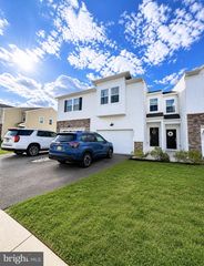 4913 BROOKSIDE CT, Coopersburg, PA 18036