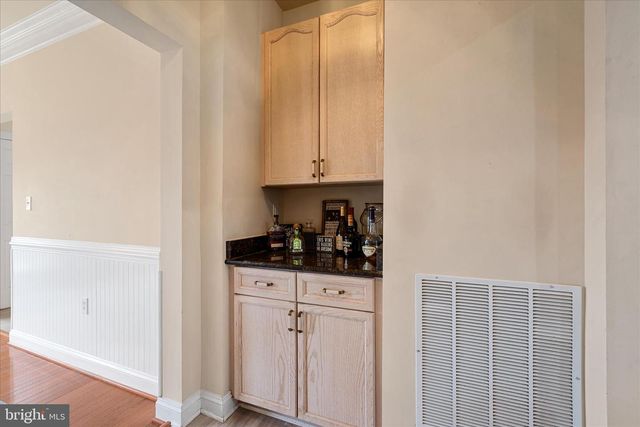 191 BANKS DR, Winchester, VA 22602