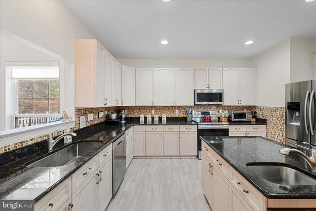 191 BANKS DR, Winchester, VA 22602