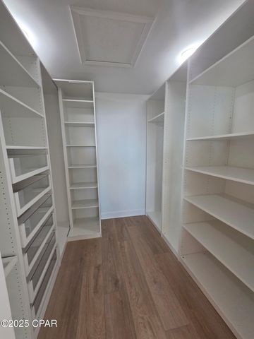 920 W Beach Drive, Panama City, FL 32401