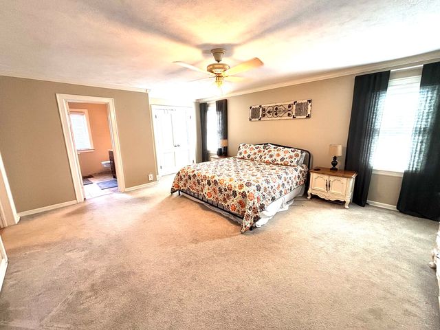 2110 29th Street, Rock Island, IL 61201