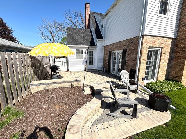 2110 29th Street, Rock Island, IL 61201