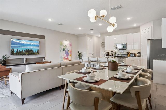 8008 FORMOSA VALLEY PLACE, Kissimmee, FL 34747