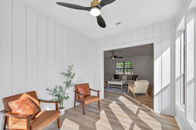 932 Ridgewood Way, Niceville, FL 32578