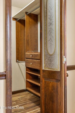 129 Pleasant Hill Rd, Sweetwater, TN 37874