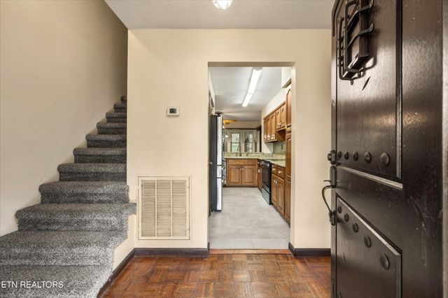 129 Pleasant Hill Rd, Sweetwater, TN 37874