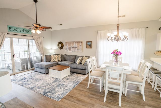 4681 Wild Iris Dr Apt 303, Myrtle Beach, SC 29577