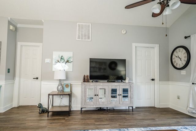 4681 Wild Iris Dr Apt 303, Myrtle Beach, SC 29577