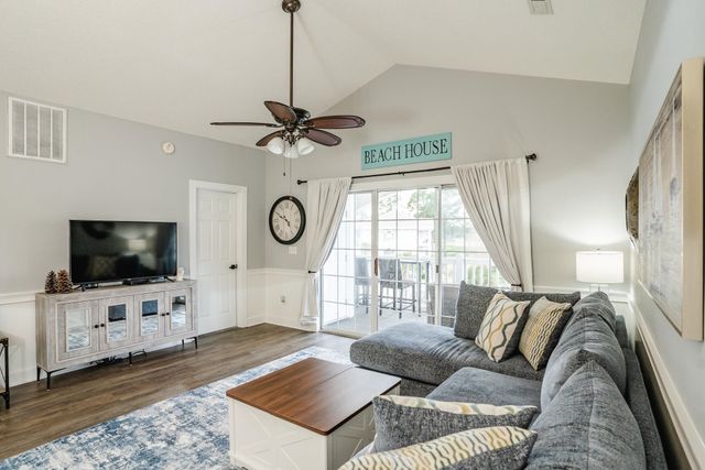 4681 Wild Iris Dr Apt 303, Myrtle Beach, SC 29577