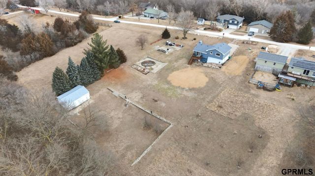 13614 Wallace Drive, Plattsmouth, NE 68048